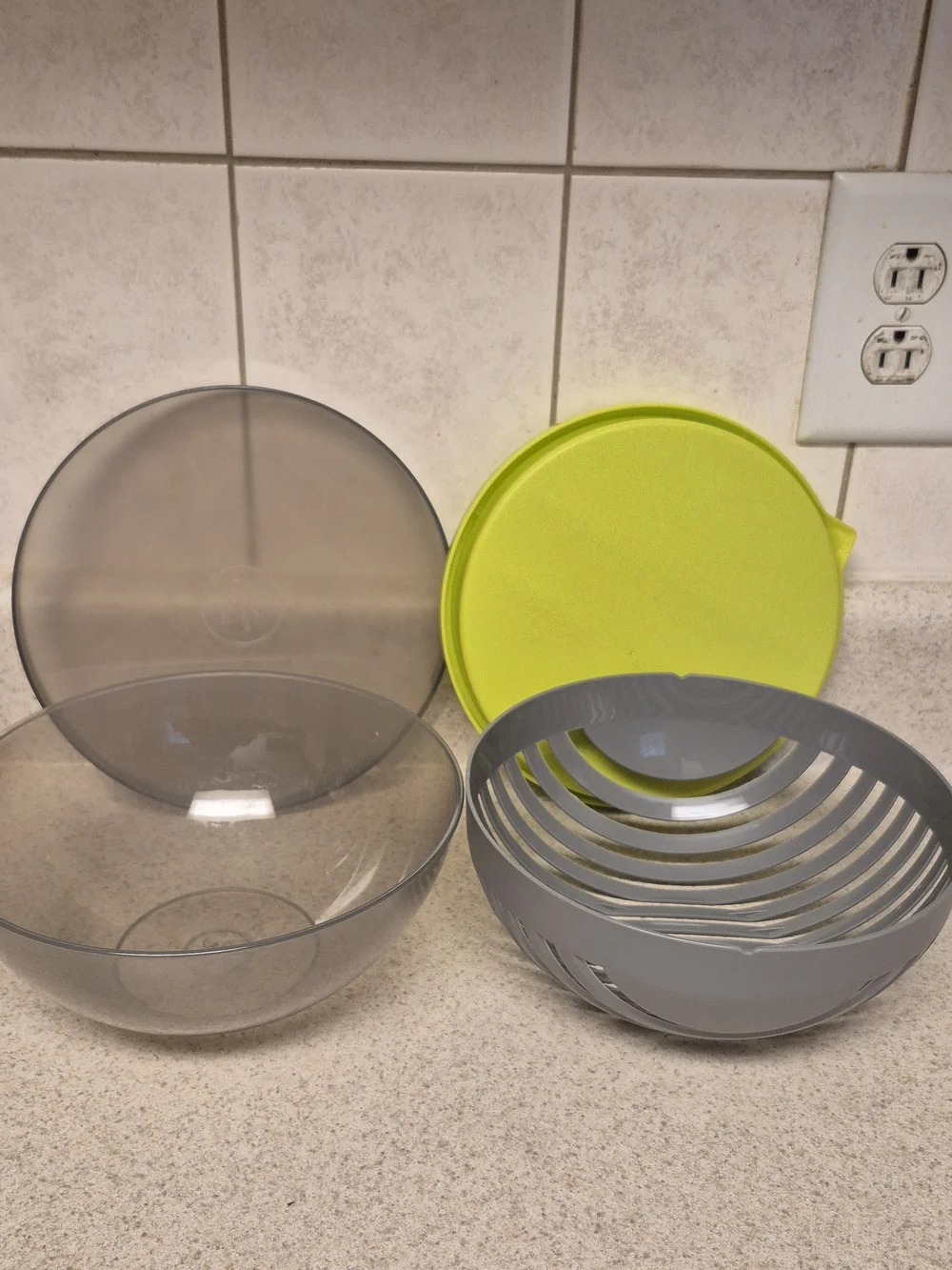 Pampered Chef 4 Piece Salad Cutting Bowl 100086 Prep Serve Lunch Bowl